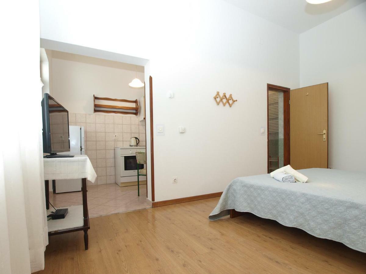 Apartments Boris 1965 Πούλα Εξωτερικό φωτογραφία